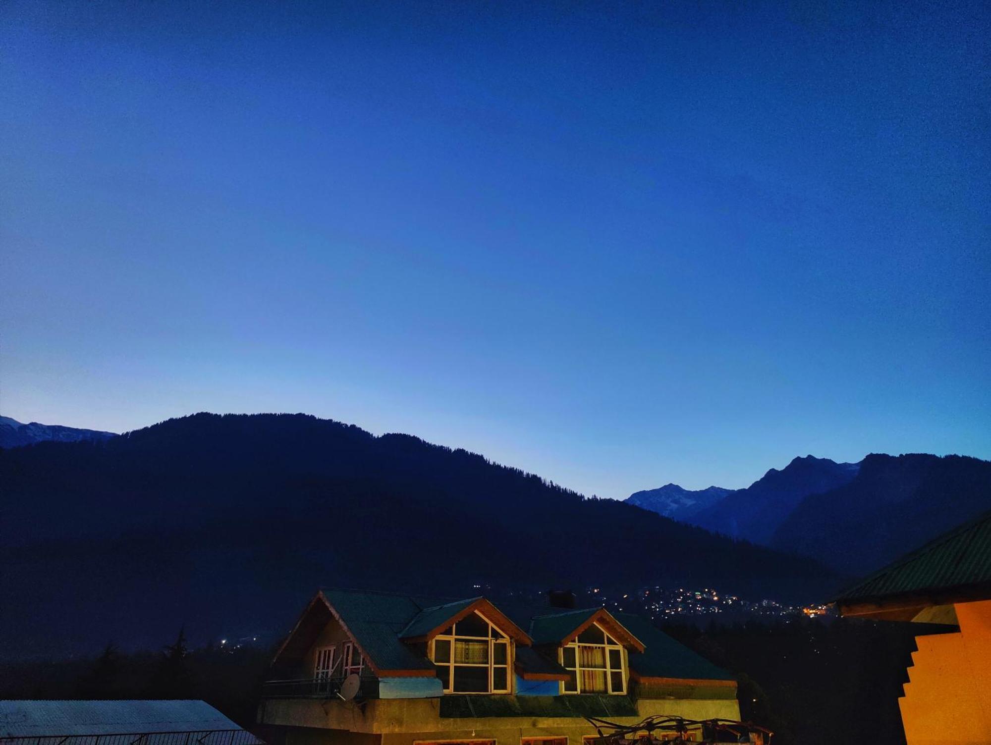 Surya International Hotel Manali Near Mall Road Экстерьер фото