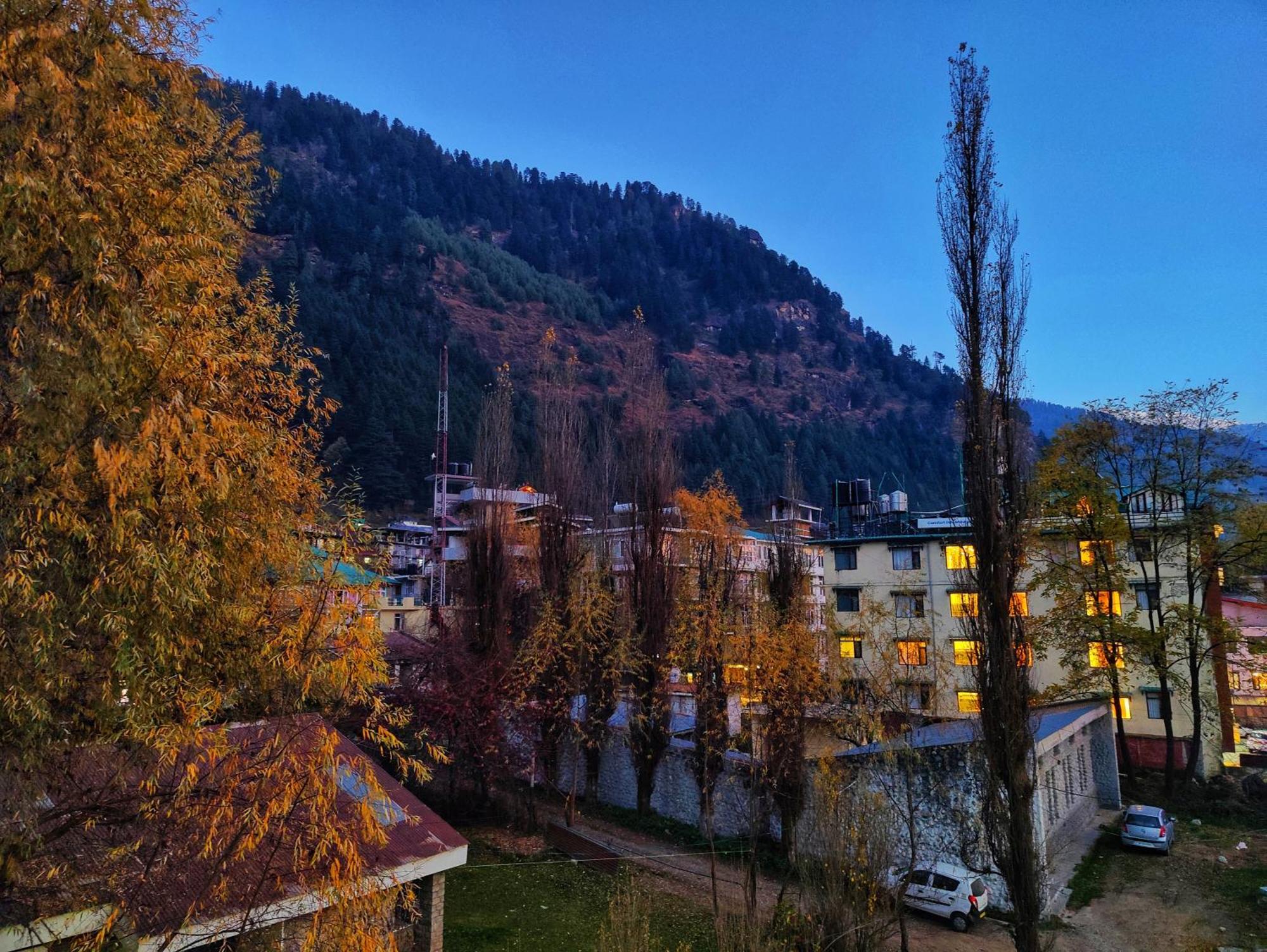 Surya International Hotel Manali Near Mall Road Экстерьер фото